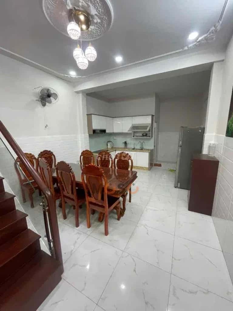 Cho thuê nhà mặt tiền Đường Nam Hoà Quận 9 cũ, TP.HCM – 3 phòng ngủ, giá 14.5 triệu — Hình 2 Cho thuê nhà mặt tiền Đường Nam Hoà Quận 9 cũ, TP.HCM – 3 phòng ngủ, giá 14.5 triệu — Hình 2