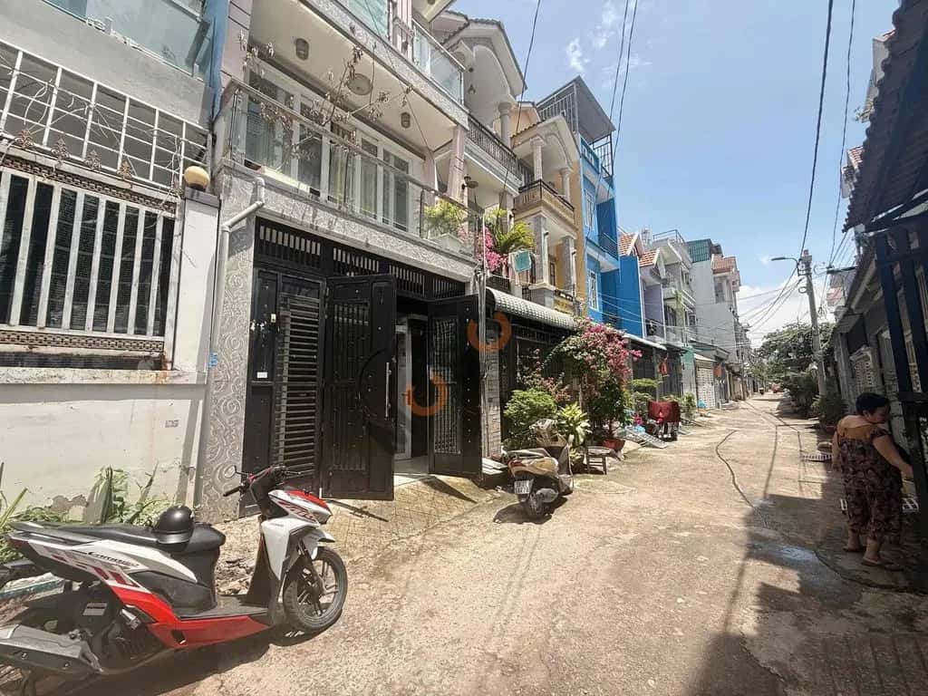 Cho thuê nhà hẻm Hẻm 160 Đường Huỳnh Thị Hai Huyện Nhà Bè, TP.HCM – 4 phòng ngủ, giá 15 triệu — Hình 2 Cho thuê nhà hẻm Hẻm 160 Đường Huỳnh Thị Hai Huyện Nhà Bè, TP.HCM – 4 phòng ngủ, giá 15 triệu — Hình 2