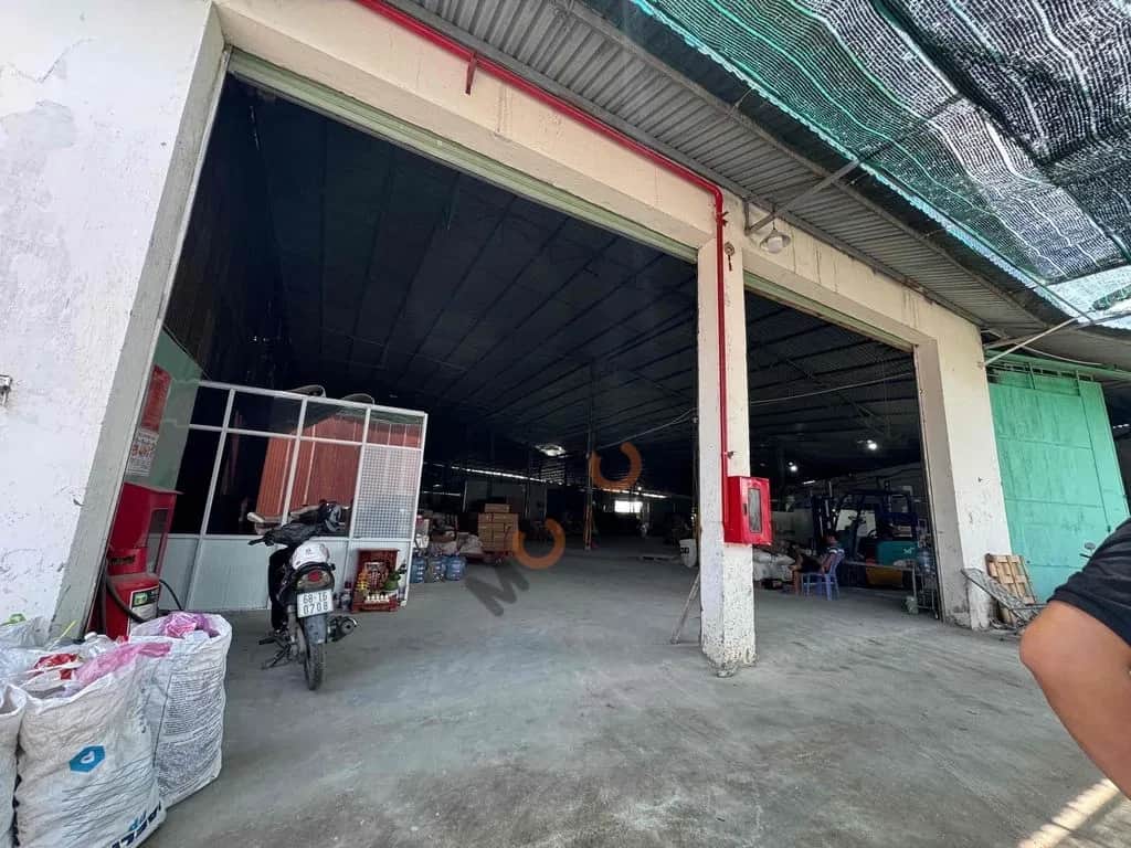 Cho thuê kho, nhà xưởng Quốc Lộ 1A Huyện Bình Chánh, Ho Chi Minh – giá 120 triệu Cho thuê kho, nhà xưởng Quốc Lộ 1A Huyện Bình Chánh, Ho Chi Minh – giá 120 triệu