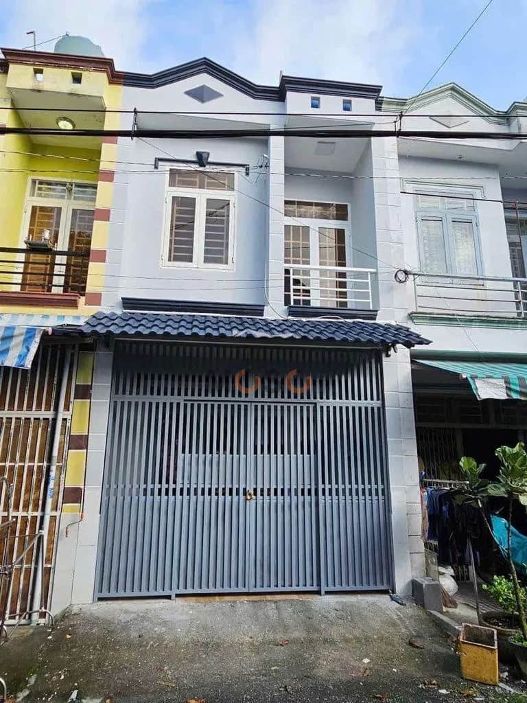 Cho thuê nhà hẻm Lý Thường Kiệt, Trần Thị Bốc, Thới Tam Thôn Huyện Hóc Môn, TP.HCM – 2 phòng ngủ, giá 5.5 triệu Cho thuê nhà hẻm Lý Thường Kiệt, Trần Thị Bốc, Thới Tam Thôn Huyện Hóc Môn, TP.HCM – 2 phòng ngủ, giá 5.5 triệu