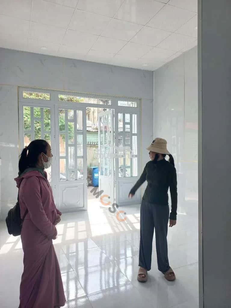 Cho thuê nhà hẻm Giáp Hiệp Thành Quận 12, TP.HCM – 2 phòng ngủ, giá 5.9 triệu Cho thuê nhà hẻm Giáp Hiệp Thành Quận 12, TP.HCM – 2 phòng ngủ, giá 5.9 triệu