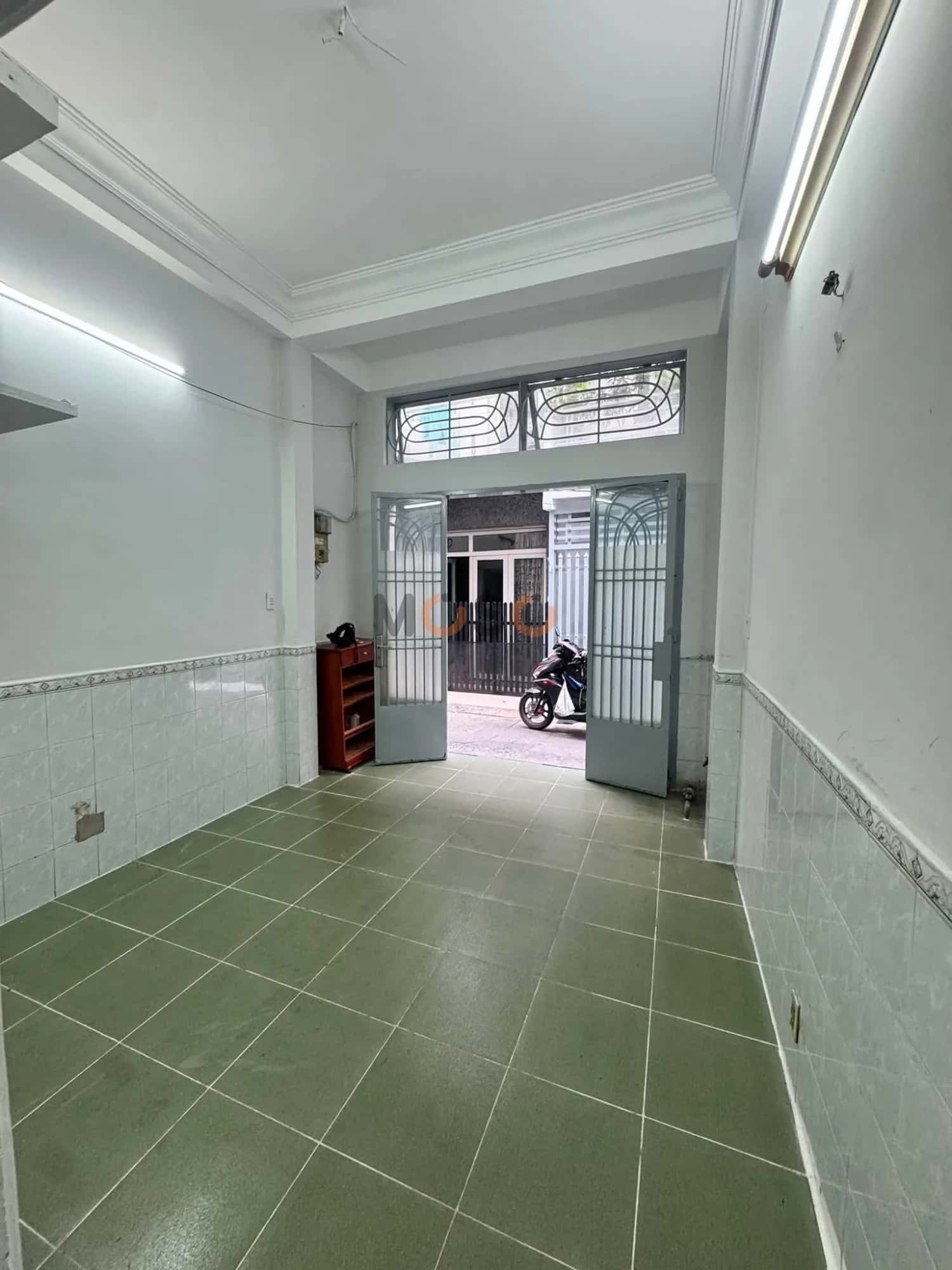 Bán nhà hẻm 462/46 Đường Nguyễn Tri Phương Quận 10, TP.HCM – 3 phòng ngủ, giá 5.5 tỷ — Hình 2 Bán nhà hẻm 462/46 Đường Nguyễn Tri Phương Quận 10, TP.HCM – 3 phòng ngủ, giá 5.5 tỷ — Hình 2