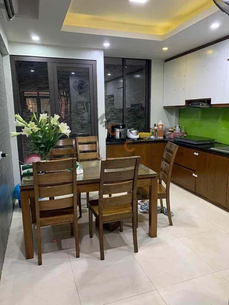 Cho thuê nhà hẻm Hoàng Hoa Thám Ngọc Hà, Hà Nội – 4 phòng ngủ, giá 14 triệu — Hình 3 Cho thuê nhà hẻm Hoàng Hoa Thám Ngọc Hà, Hà Nội – 4 phòng ngủ, giá 14 triệu — Hình 3