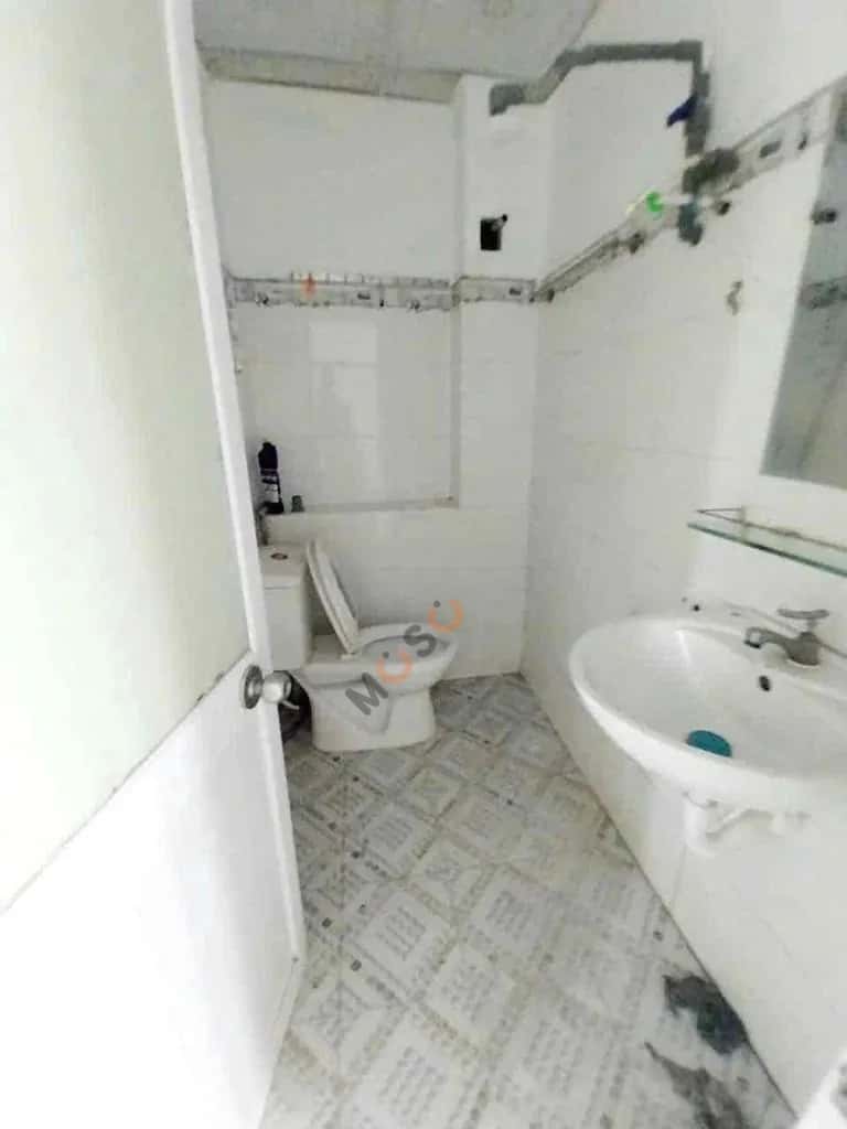 Cho thuê nhà mặt tiền Cầu vượt Tân Thới Hiệp Quận 12, TP.HCM – 2 phòng ngủ, giá 10 triệu — Hình 3 Cho thuê nhà mặt tiền Cầu vượt Tân Thới Hiệp Quận 12, TP.HCM – 2 phòng ngủ, giá 10 triệu — Hình 3