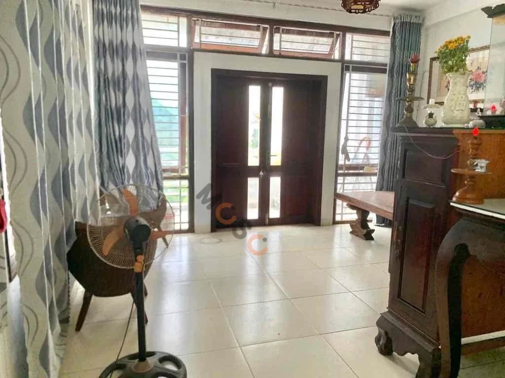 Cho thuê nhà mặt tiền Đường 30/4 Hòa Cường, Đà Nẵng – 4 phòng ngủ, giá 20 triệu Cho thuê nhà mặt tiền Đường 30/4 Hòa Cường, Đà Nẵng – 4 phòng ngủ, giá 20 triệu