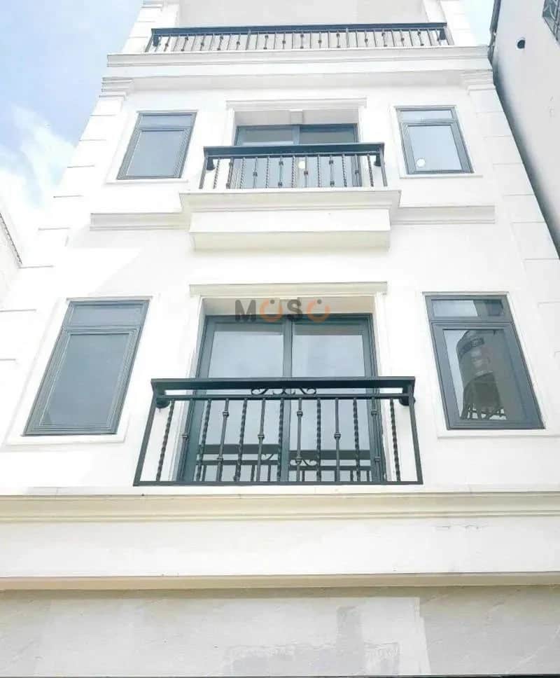 Cho thuê nhà mặt tiền Đường Nguyễn Tri Phương Quận 10, TP.HCM – 6 phòng ngủ, giá 36 triệu Cho thuê nhà mặt tiền Đường Nguyễn Tri Phương Quận 10, TP.HCM – 6 phòng ngủ, giá 36 triệu