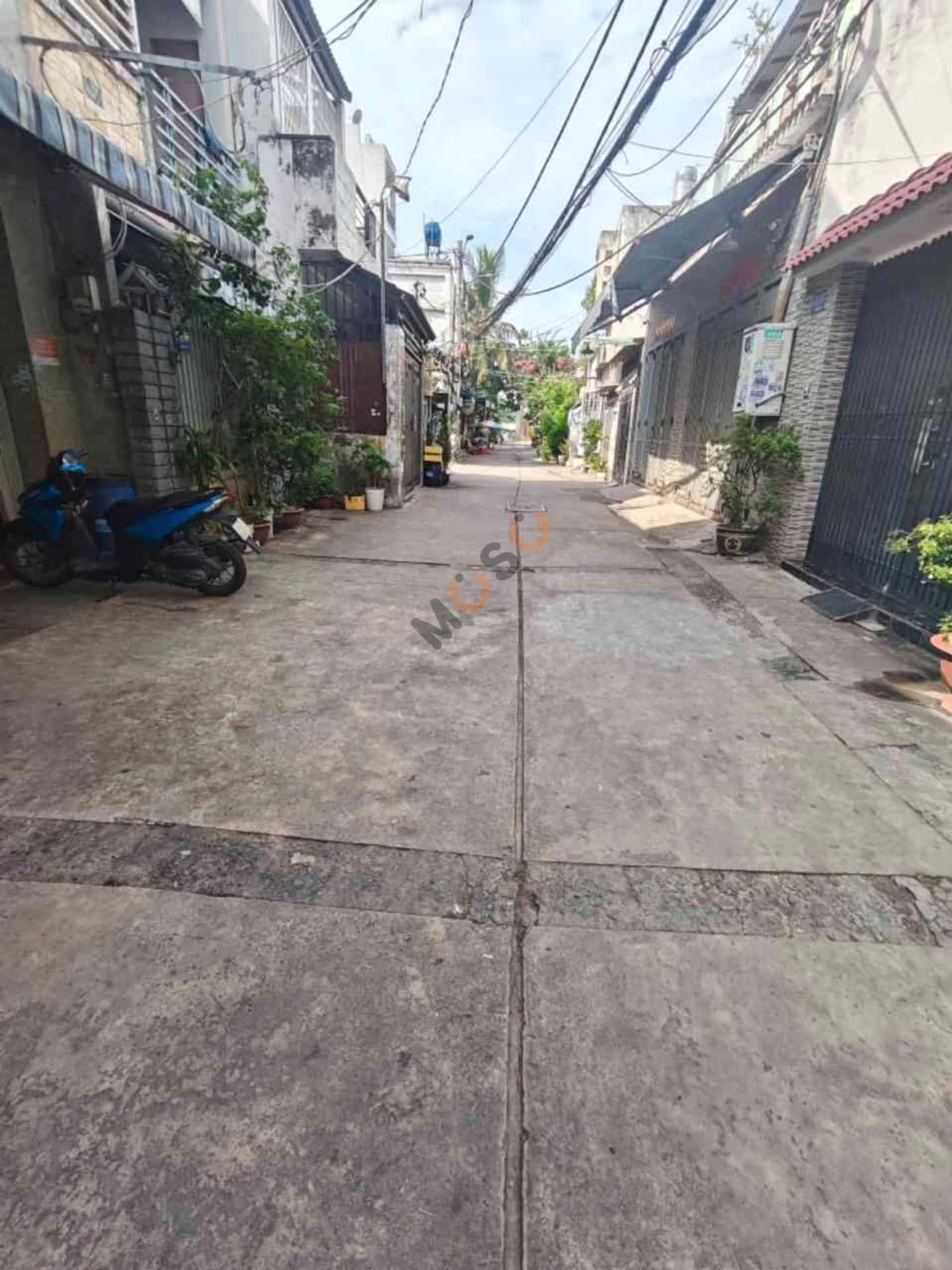 Bán nhà hẻm Lê Văn Quới Quận Bình Tân, TP.HCM – 20 phòng ngủ, giá 13.9 tỷ — Hình 2 Bán nhà hẻm Lê Văn Quới Quận Bình Tân, TP.HCM – 20 phòng ngủ, giá 13.9 tỷ — Hình 2