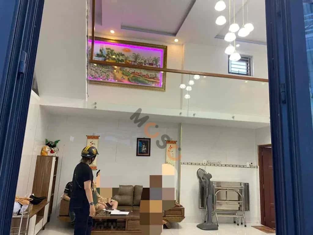 Cho thuê nhà hẻm Đường Nguyễn Văn Linh Hải Châu, Đà Nẵng – 3 phòng ngủ, giá 14 triệu — Hình 3 Cho thuê nhà hẻm Đường Nguyễn Văn Linh Hải Châu, Đà Nẵng – 3 phòng ngủ, giá 14 triệu — Hình 3