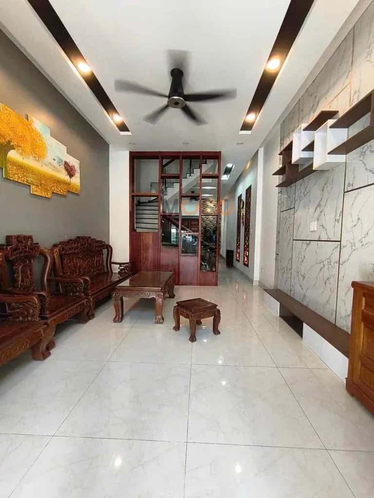 Cho thuê nhà hẻm Quận 9 cũ, TP.HCM – 4 phòng ngủ, giá 14.5 triệu — Hình 2 Cho thuê nhà hẻm Quận 9 cũ, TP.HCM – 4 phòng ngủ, giá 14.5 triệu — Hình 2