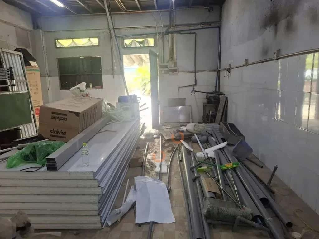 Cho thuê văn phòng Tổ 10 Quận 12, TP.HCM – 3 phòng ngủ, giá 12 triệu — Hình 2 Cho thuê văn phòng Tổ 10 Quận 12, TP.HCM – 3 phòng ngủ, giá 12 triệu — Hình 2