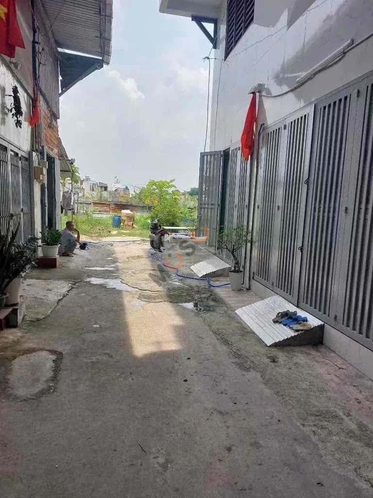 Cho thuê nhà hẻm Lê Thị Dung Huyện Bình Chánh, TP.HCM – 2 phòng ngủ, giá 4.5 triệu — Hình 2 Cho thuê nhà hẻm Lê Thị Dung Huyện Bình Chánh, TP.HCM – 2 phòng ngủ, giá 4.5 triệu — Hình 2