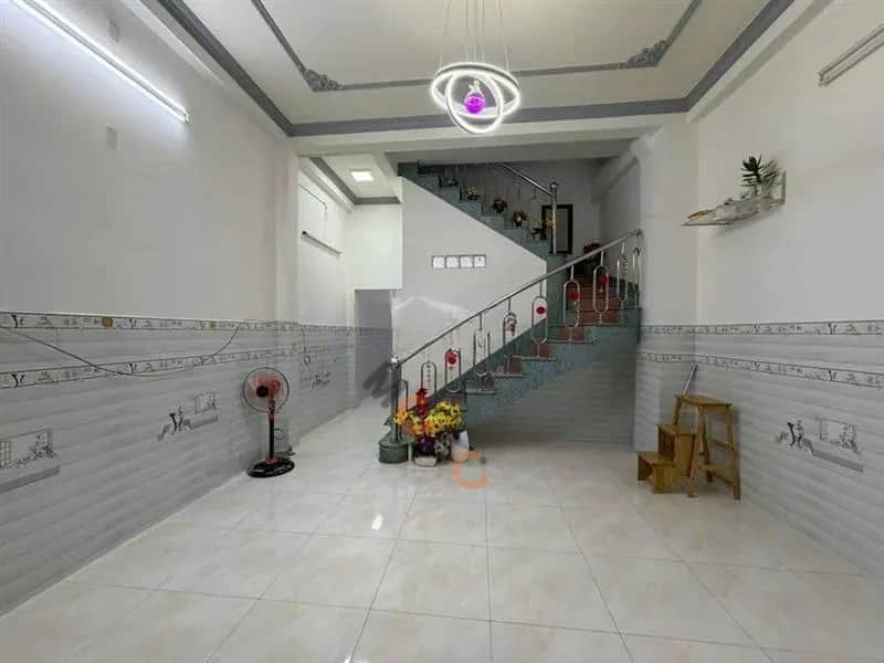Cho thuê nhà hẻm Đường Hồng Lạc Quận Tân Bình, TP.HCM – giá 11.5 triệu Cho thuê nhà hẻm Đường Hồng Lạc Quận Tân Bình, TP.HCM – giá 11.5 triệu
