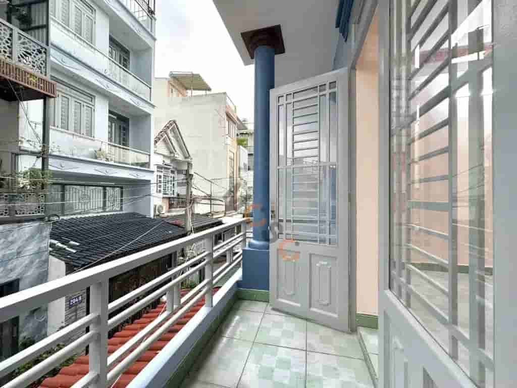 Image Image