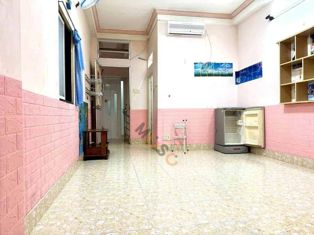 Cho thuê phòng trọ Hoà Hưng Quận 10, TP.HCM – 1 phòng ngủ, giá 3.9 triệu Cho thuê phòng trọ Hoà Hưng Quận 10, TP.HCM – 1 phòng ngủ, giá 3.9 triệu