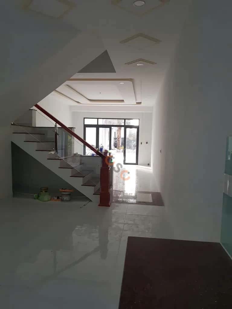 Cho thuê nhà hẻm Thị xã Tân Uyên, Ho Chi Minh – 5 phòng ngủ, giá 12 triệu — Hình 2 Cho thuê nhà hẻm Thị xã Tân Uyên, Ho Chi Minh – 5 phòng ngủ, giá 12 triệu — Hình 2