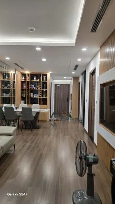 Cho thuê căn hộ chung cư Phố Láng Hạ Đống Đa, Hà Nội – 2 phòng ngủ, giá 24 triệu — Hình 3 Cho thuê căn hộ chung cư Phố Láng Hạ Đống Đa, Hà Nội – 2 phòng ngủ, giá 24 triệu — Hình 3