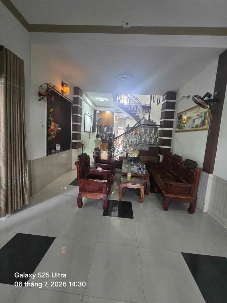 Cho thuê nhà mặt tiền Khúc Thừa Dụ Sơn Trà, Đà Nẵng – 4 phòng ngủ, giá 25 triệu Cho thuê nhà mặt tiền Khúc Thừa Dụ Sơn Trà, Đà Nẵng – 4 phòng ngủ, giá 25 triệu