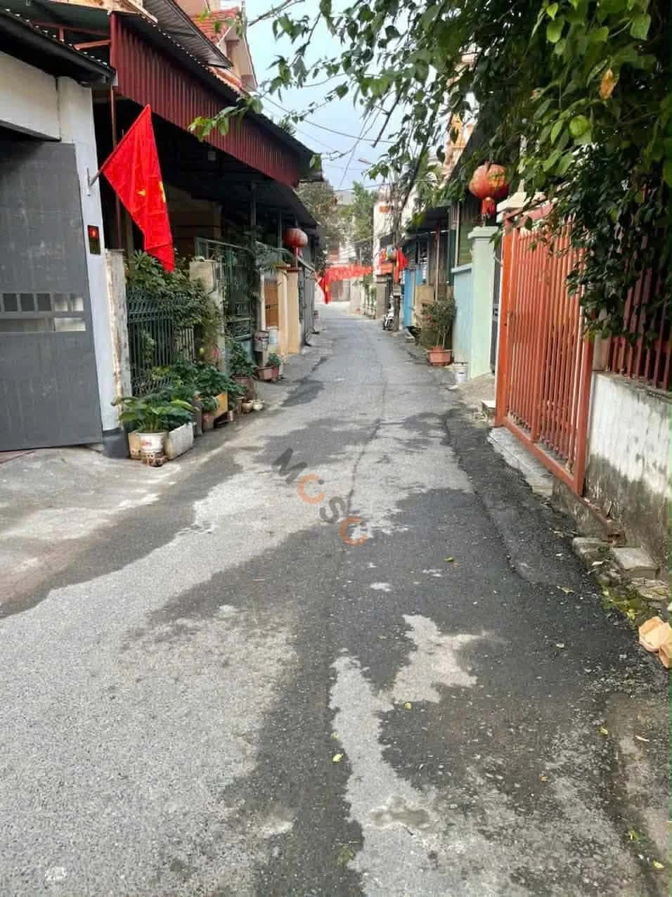 Bán nhà hẻm Tôn Đức Thắng Thành phố Vĩnh Yên, Vĩnh Phúc – 2 phòng ngủ, giá 2.9 tỷ — Hình 3 Bán nhà hẻm Tôn Đức Thắng Thành phố Vĩnh Yên, Vĩnh Phúc – 2 phòng ngủ, giá 2.9 tỷ — Hình 3