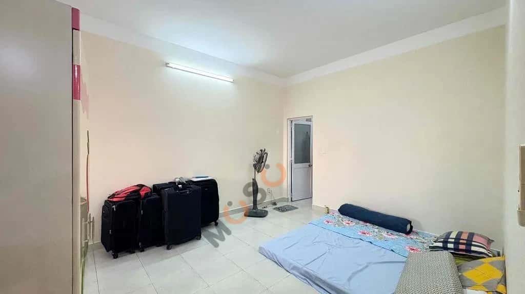 Cho thuê căn hộ chung cư Đường Hoàng Diệu Quận 4, TP.HCM – 2 phòng ngủ, giá 13.5 triệu — Hình 3 Cho thuê căn hộ chung cư Đường Hoàng Diệu Quận 4, TP.HCM – 2 phòng ngủ, giá 13.5 triệu — Hình 3