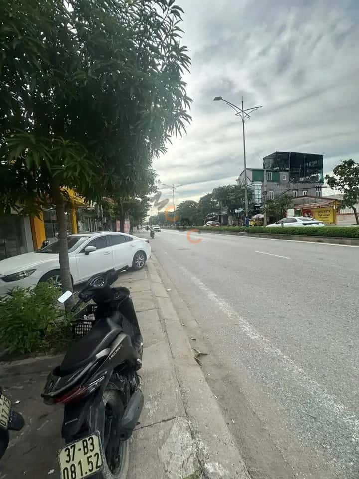 Bán nhà mặt tiền Nguyễn Sinh Sắc Thành phố Vinh, Nghệ An – 1 phòng ngủ, giá 6.2 tỷ — Hình 2 Bán nhà mặt tiền Nguyễn Sinh Sắc Thành phố Vinh, Nghệ An – 1 phòng ngủ, giá 6.2 tỷ — Hình 2