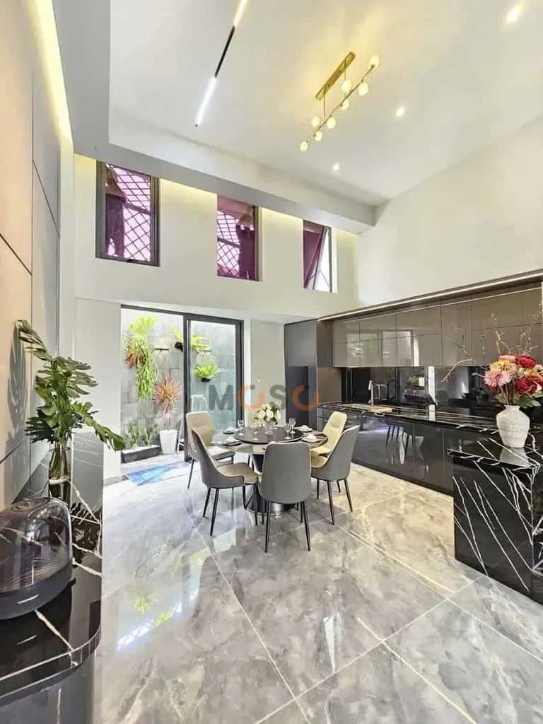 Bán nhà mặt tiền Ngô Văn Sở Dĩ An, TP.HCM – 4 phòng ngủ, giá 8.8 tỷ — Hình 3 Bán nhà mặt tiền Ngô Văn Sở Dĩ An, TP.HCM – 4 phòng ngủ, giá 8.8 tỷ — Hình 3