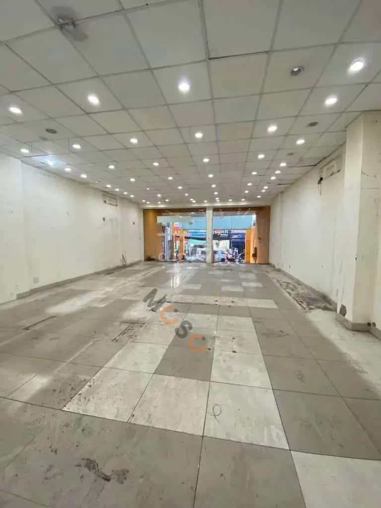 Cho thuê nhà mặt tiền Đường Lê Văn Việt Quận 9 cũ, TP.HCM – giá 80 triệu — Hình 3 Cho thuê nhà mặt tiền Đường Lê Văn Việt Quận 9 cũ, TP.HCM – giá 80 triệu — Hình 3