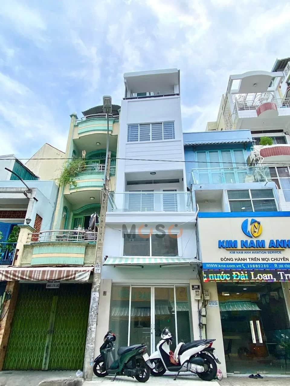 Bán nhà mặt tiền Vĩnh Viễn Quận 10, TP.HCM – 3 phòng ngủ, giá 9.5 tỷ Bán nhà mặt tiền Vĩnh Viễn Quận 10, TP.HCM – 3 phòng ngủ, giá 9.5 tỷ