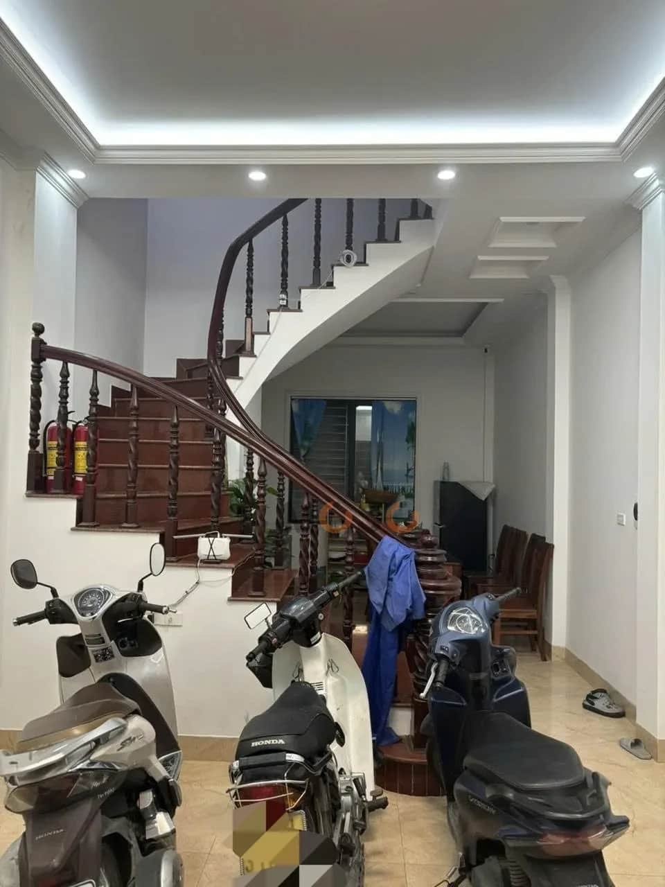 Cho thuê văn phòng Phố Trần Quốc Hoàn Quận Cầu Giấy, Hà Nội – 8 phòng ngủ, giá 24 triệu Cho thuê văn phòng Phố Trần Quốc Hoàn Quận Cầu Giấy, Hà Nội – 8 phòng ngủ, giá 24 triệu