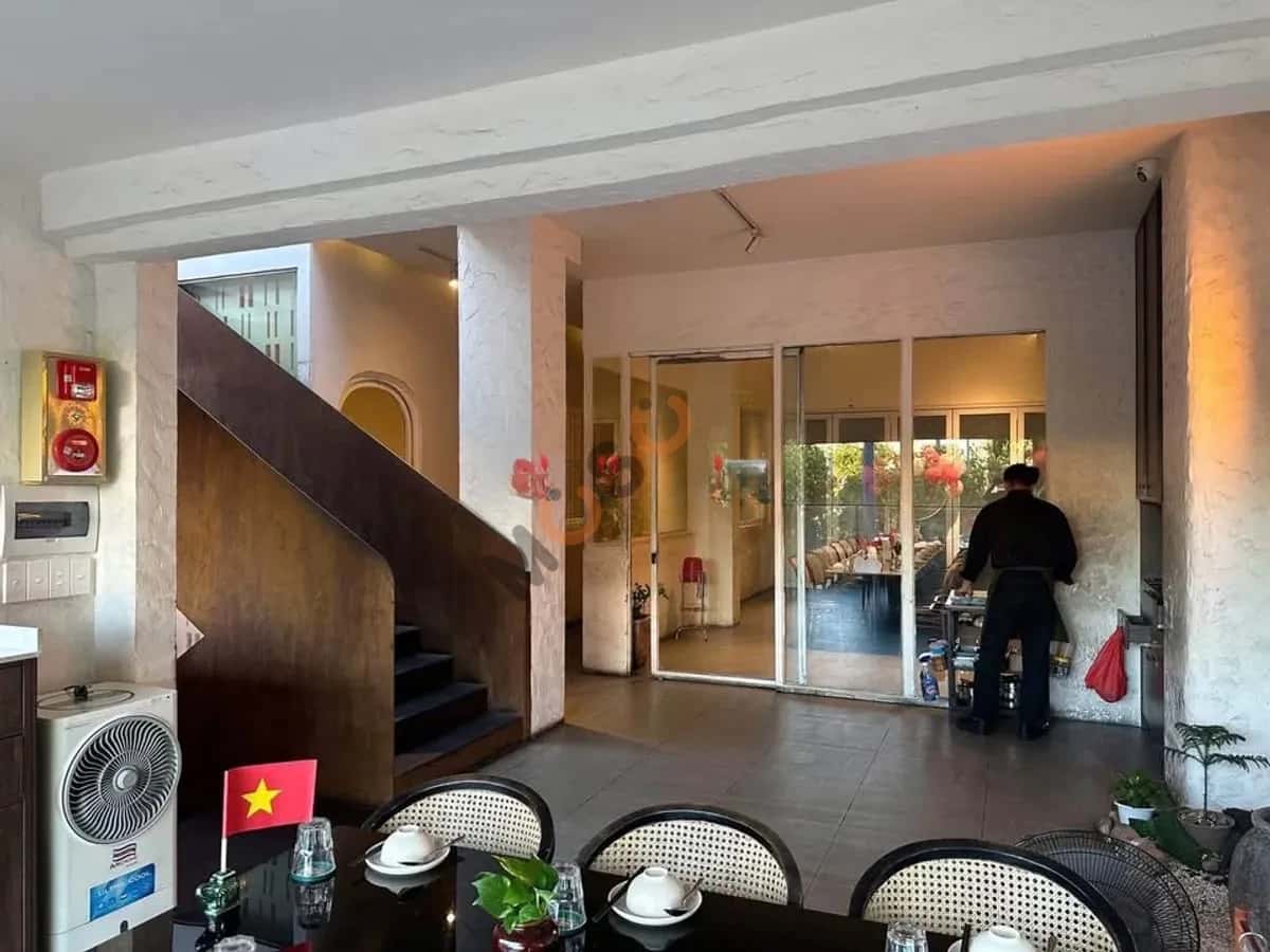 Cho thuê nhà mặt tiền Hẻm Bến Chương Dương Quận 1, TP.HCM – giá 200 triệu — Hình 3 Cho thuê nhà mặt tiền Hẻm Bến Chương Dương Quận 1, TP.HCM – giá 200 triệu — Hình 3