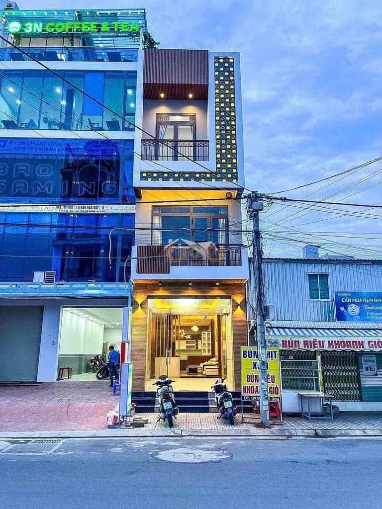 Cho thuê nhà hẻm Trần Nam Phú Ninh Kieu, Can Tho – 4 phòng ngủ, giá 20 triệu Cho thuê nhà hẻm Trần Nam Phú Ninh Kieu, Can Tho – 4 phòng ngủ, giá 20 triệu