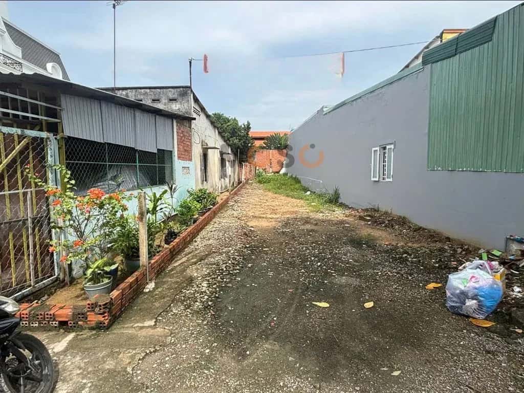 Cho thuê đất Nguyễn Xiển Quận 9 cũ, TP.HCM – giá 5 triệu — Hình 2 Cho thuê đất Nguyễn Xiển Quận 9 cũ, TP.HCM – giá 5 triệu — Hình 2