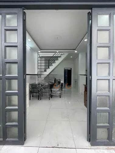 Cho thuê nhà hẻm Quận 5, TP.HCM – 3 phòng ngủ, giá 15 triệu Cho thuê nhà hẻm Quận 5, TP.HCM – 3 phòng ngủ, giá 15 triệu