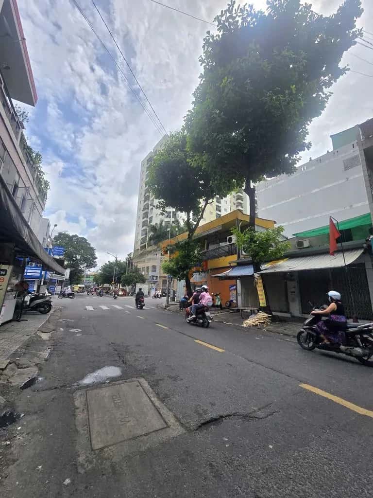 Cho thuê nhà mặt tiền Đường Vườn Lài Tân Phú, TP.HCM – 3 phòng ngủ, giá 23 triệu — Hình 2 Cho thuê nhà mặt tiền Đường Vườn Lài Tân Phú, TP.HCM – 3 phòng ngủ, giá 23 triệu — Hình 2
