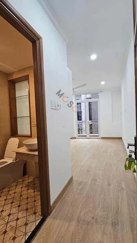 Cho thuê nhà hẻm Đường 3 Tháng 2 Quận 10, TP.HCM – 5 phòng ngủ, giá 35 triệu — Hình 2 Cho thuê nhà hẻm Đường 3 Tháng 2 Quận 10, TP.HCM – 5 phòng ngủ, giá 35 triệu — Hình 2