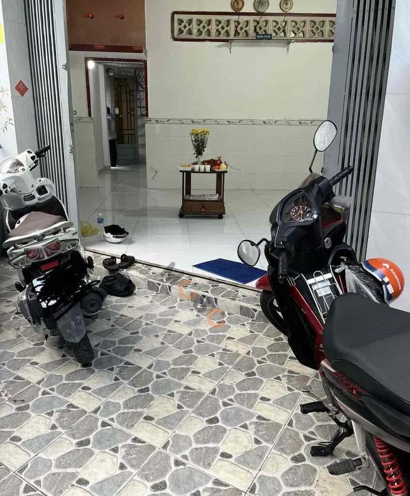 Cho thuê nhà hẻm Đường huyện 80 Huyện Bình Chánh, TP.HCM – 2 phòng ngủ, giá 4 triệu — Hình 2 Cho thuê nhà hẻm Đường huyện 80 Huyện Bình Chánh, TP.HCM – 2 phòng ngủ, giá 4 triệu — Hình 2