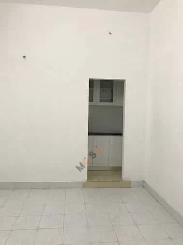 Cho thuê căn hộ chung cư Phố Trần Phú Hoàn Kiếm, Hà Nội – 1 phòng ngủ, giá 4.5 triệu — Hình 3 Cho thuê căn hộ chung cư Phố Trần Phú Hoàn Kiếm, Hà Nội – 1 phòng ngủ, giá 4.5 triệu — Hình 3