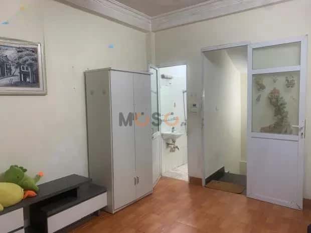 Cho thuê nhà hẻm Phố Tôn Đức Thắng Đống Đa, Hà Nội – 3 phòng ngủ, giá 10.5 triệu — Hình 2 Cho thuê nhà hẻm Phố Tôn Đức Thắng Đống Đa, Hà Nội – 3 phòng ngủ, giá 10.5 triệu — Hình 2