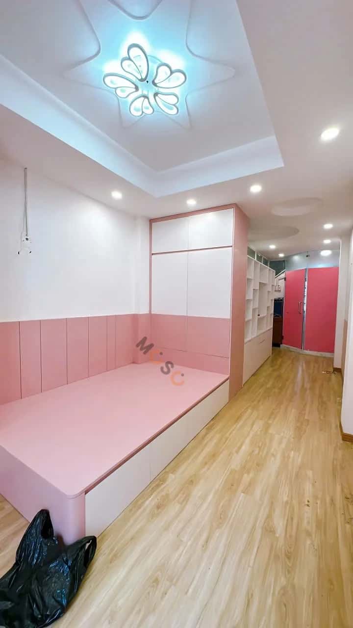 Bán nhà mặt tiền đường số 6 Quận 4, TP.HCM – 3 phòng ngủ, giá 7.5 tỷ — Hình 3 Bán nhà mặt tiền đường số 6 Quận 4, TP.HCM – 3 phòng ngủ, giá 7.5 tỷ — Hình 3