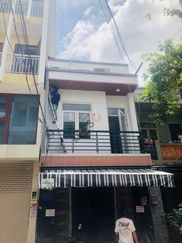 Cho thuê nhà hẻm Đường Phan Huy Ích Tân Bình, TP.HCM – 3 phòng ngủ, giá 12 triệu Cho thuê nhà hẻm Đường Phan Huy Ích Tân Bình, TP.HCM – 3 phòng ngủ, giá 12 triệu