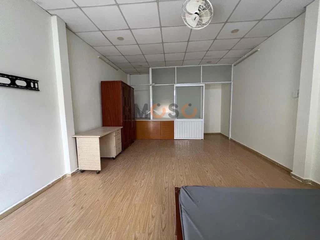 Cho thuê nhà hẻm Đường Âu Cơ Quận Tân Bình, TP.HCM – 2 phòng ngủ, giá 8 triệu — Hình 2 Cho thuê nhà hẻm Đường Âu Cơ Quận Tân Bình, TP.HCM – 2 phòng ngủ, giá 8 triệu — Hình 2