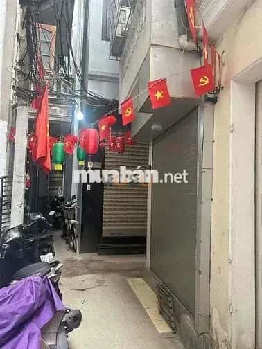 Cho thuê nhà hẻm Van Mieu - Quoc Tu Giam, Ha Noi – 3 phòng ngủ, giá 15 triệu — Hình 2 Cho thuê nhà hẻm Van Mieu - Quoc Tu Giam, Ha Noi – 3 phòng ngủ, giá 15 triệu — Hình 2