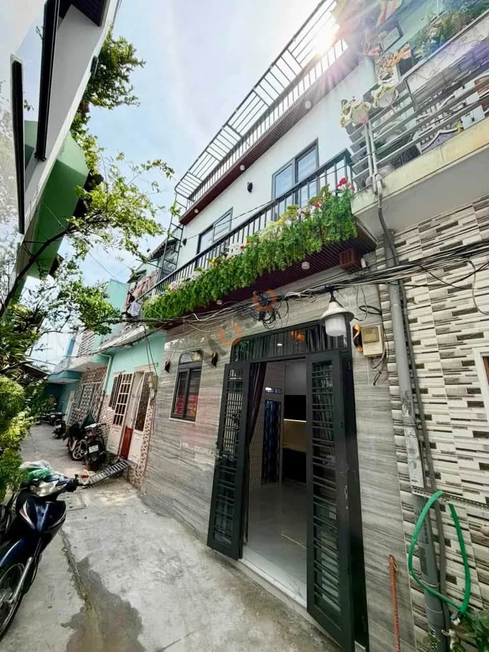 Bán nhà hẻm Quang Trung Quận Gò Vấp, TP.HCM – 2 phòng ngủ, giá 3.4 tỷ Bán nhà hẻm Quang Trung Quận Gò Vấp, TP.HCM – 2 phòng ngủ, giá 3.4 tỷ