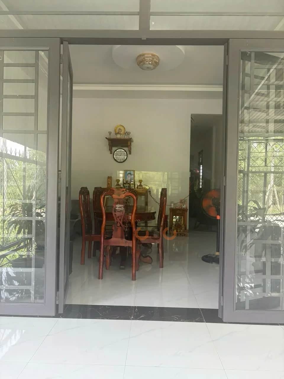 Bán nhà mặt tiền ĐX 120 Thành phố Bến Cát, Bình Dương – 3 phòng ngủ, giá 1.8 tỷ Bán nhà mặt tiền ĐX 120 Thành phố Bến Cát, Bình Dương – 3 phòng ngủ, giá 1.8 tỷ