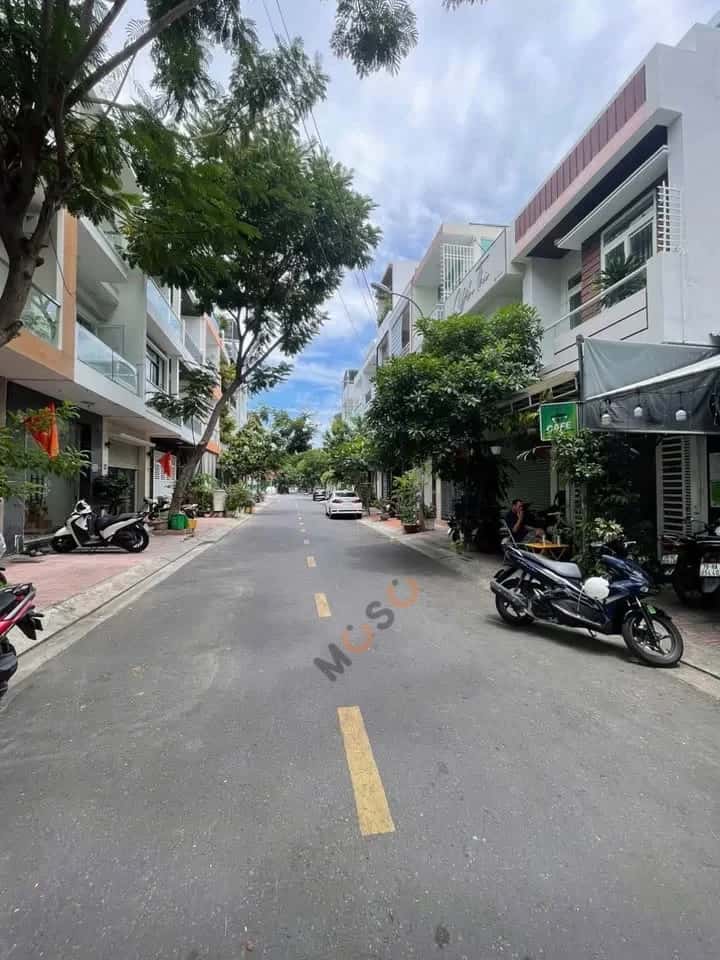 Bán nhà mặt tiền đường 8C, Khu đô thị Hà Quang 2 Thành phố Nha Trang, Khánh Hòa – 3 phòng ngủ, giá 6 tỷ — Hình 3 Bán nhà mặt tiền đường 8C, Khu đô thị Hà Quang 2 Thành phố Nha Trang, Khánh Hòa – 3 phòng ngủ, giá 6 tỷ — Hình 3