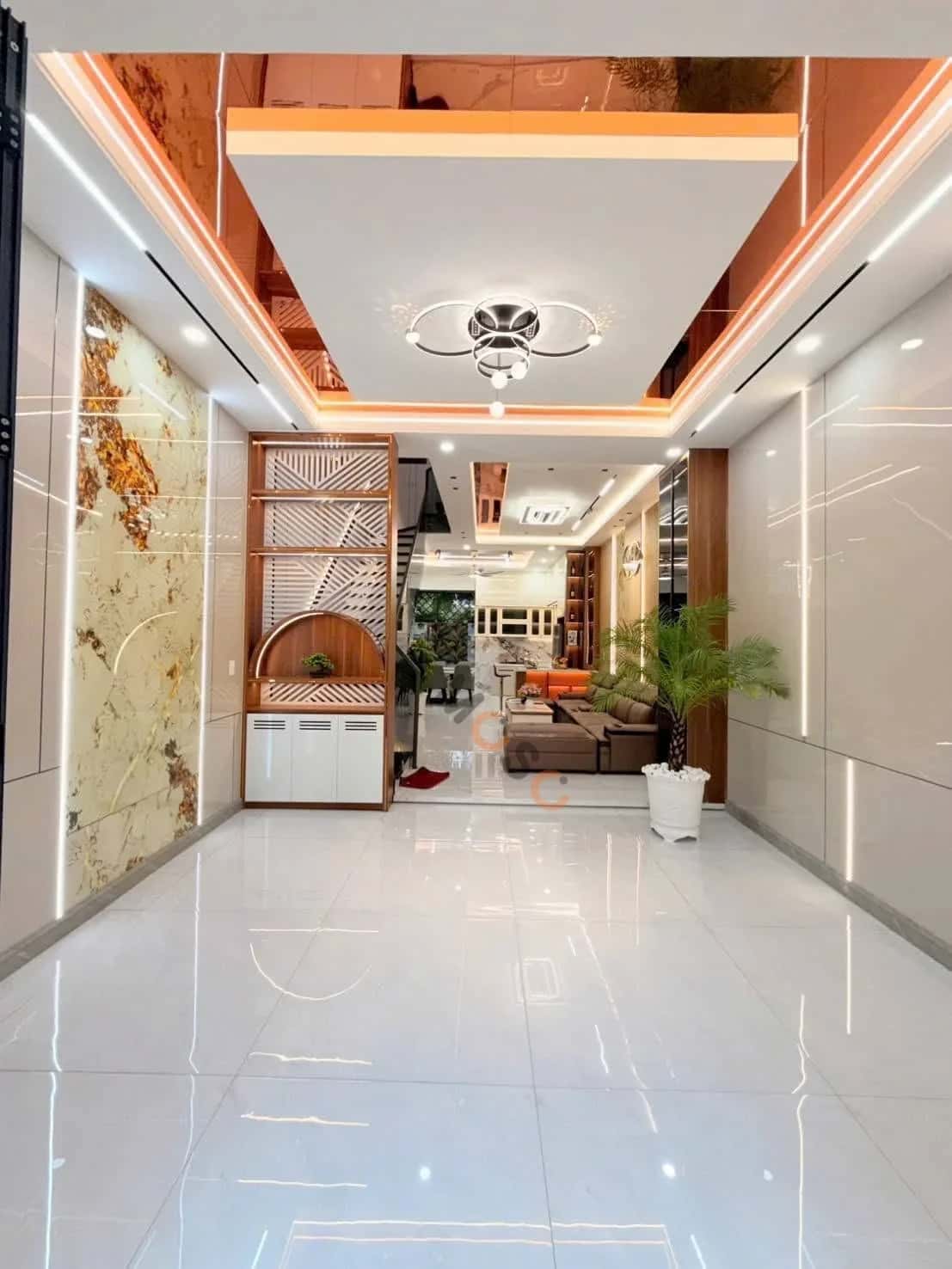 Bán nhà mặt tiền đường D1 Thành phố Thuận An, Bình Dương – 3 phòng ngủ, giá 5.5 tỷ — Hình 2 Bán nhà mặt tiền đường D1 Thành phố Thuận An, Bình Dương – 3 phòng ngủ, giá 5.5 tỷ — Hình 2