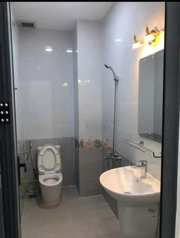 Cho thuê nhà mặt tiền Đường Nguyễn Đình Chiểu Quận 3, TP.HCM – 2 phòng ngủ, giá 18 triệu — Hình 2 Cho thuê nhà mặt tiền Đường Nguyễn Đình Chiểu Quận 3, TP.HCM – 2 phòng ngủ, giá 18 triệu — Hình 2