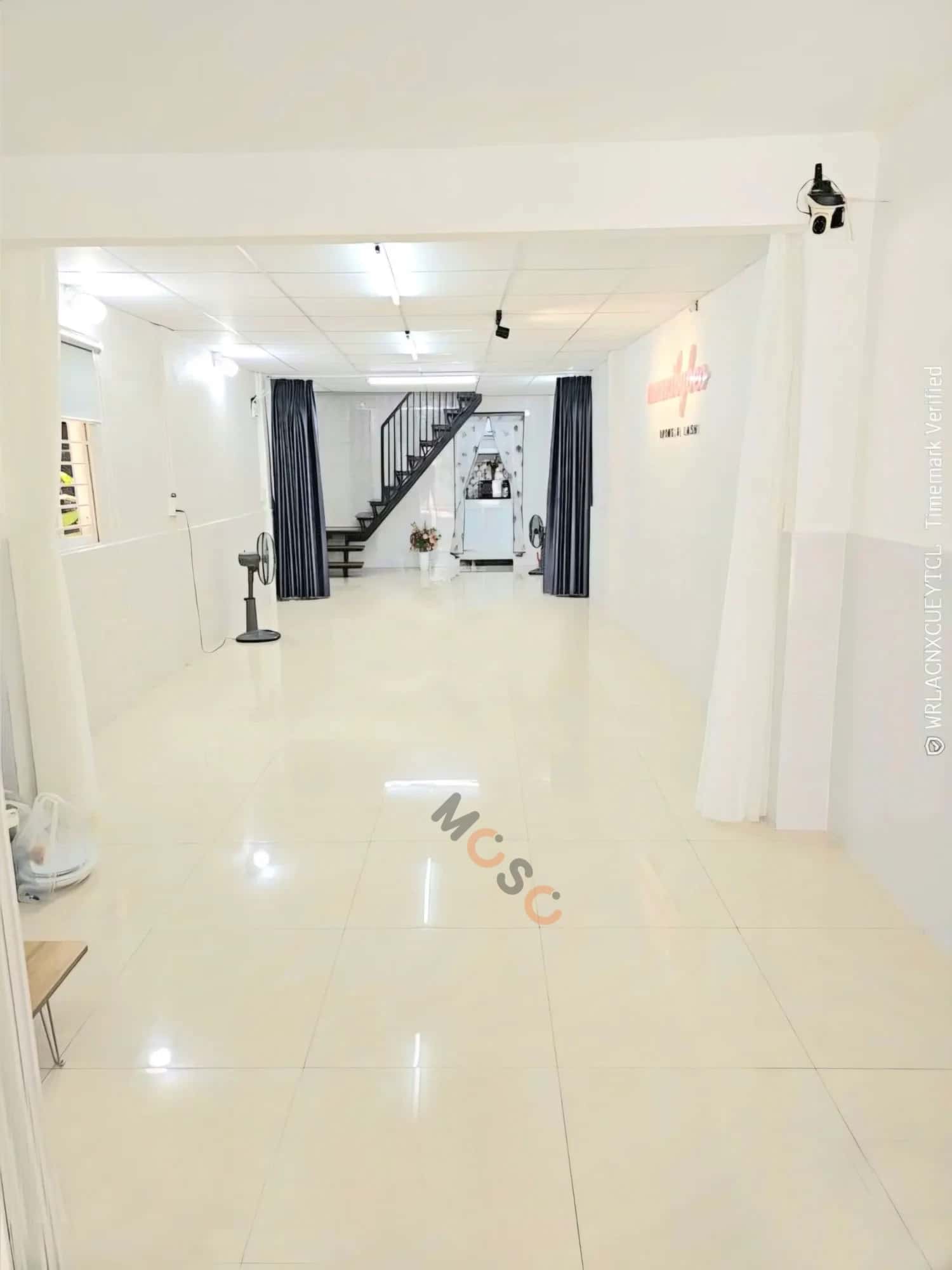 Bán nhà mặt tiền Huỳnh Văn Bánh Quận Phú Nhuận, TP.HCM – 2 phòng ngủ, giá 7.2 tỷ — Hình 2 Bán nhà mặt tiền Huỳnh Văn Bánh Quận Phú Nhuận, TP.HCM – 2 phòng ngủ, giá 7.2 tỷ — Hình 2