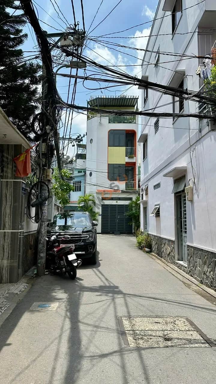 Bán nhà hẻm Thích Quảng Đức Quận Phú Nhuận, TP.HCM – 4 phòng ngủ, giá 9.6 tỷ Bán nhà hẻm Thích Quảng Đức Quận Phú Nhuận, TP.HCM – 4 phòng ngủ, giá 9.6 tỷ