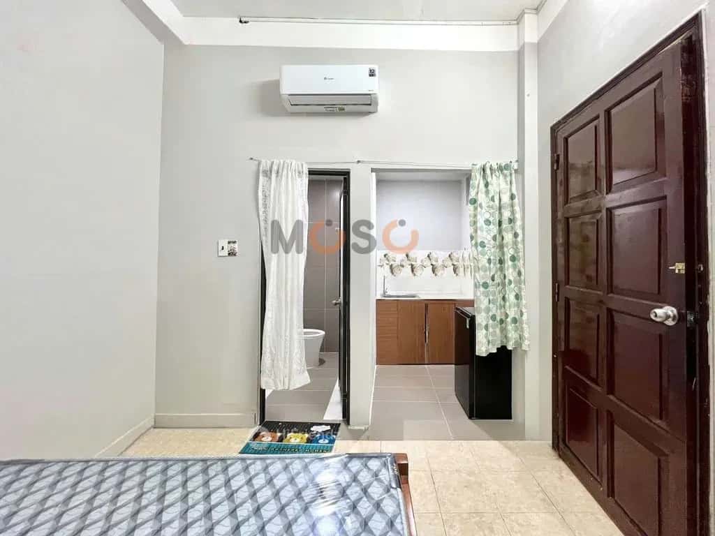 Cho thuê phòng trọ Đường Nguyễn Chí Thanh Quận 11, TP.HCM – 1 phòng ngủ, giá 4.5 triệu — Hình 2 Cho thuê phòng trọ Đường Nguyễn Chí Thanh Quận 11, TP.HCM – 1 phòng ngủ, giá 4.5 triệu — Hình 2