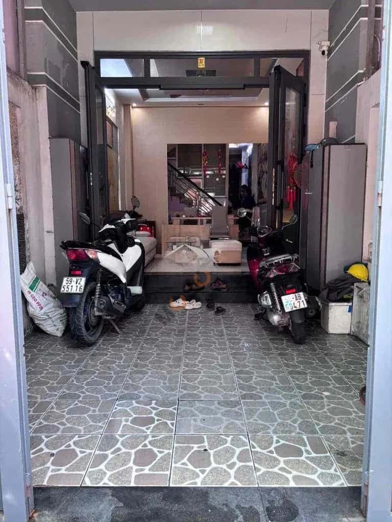Cho thuê nhà mặt tiền Đường số 3 Gò Vấp, TP.HCM – 4 phòng ngủ, giá 18 triệu — Hình 2 Cho thuê nhà mặt tiền Đường số 3 Gò Vấp, TP.HCM – 4 phòng ngủ, giá 18 triệu — Hình 2